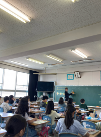 4年1組_学級活動_山本　知津_参観日 (3)